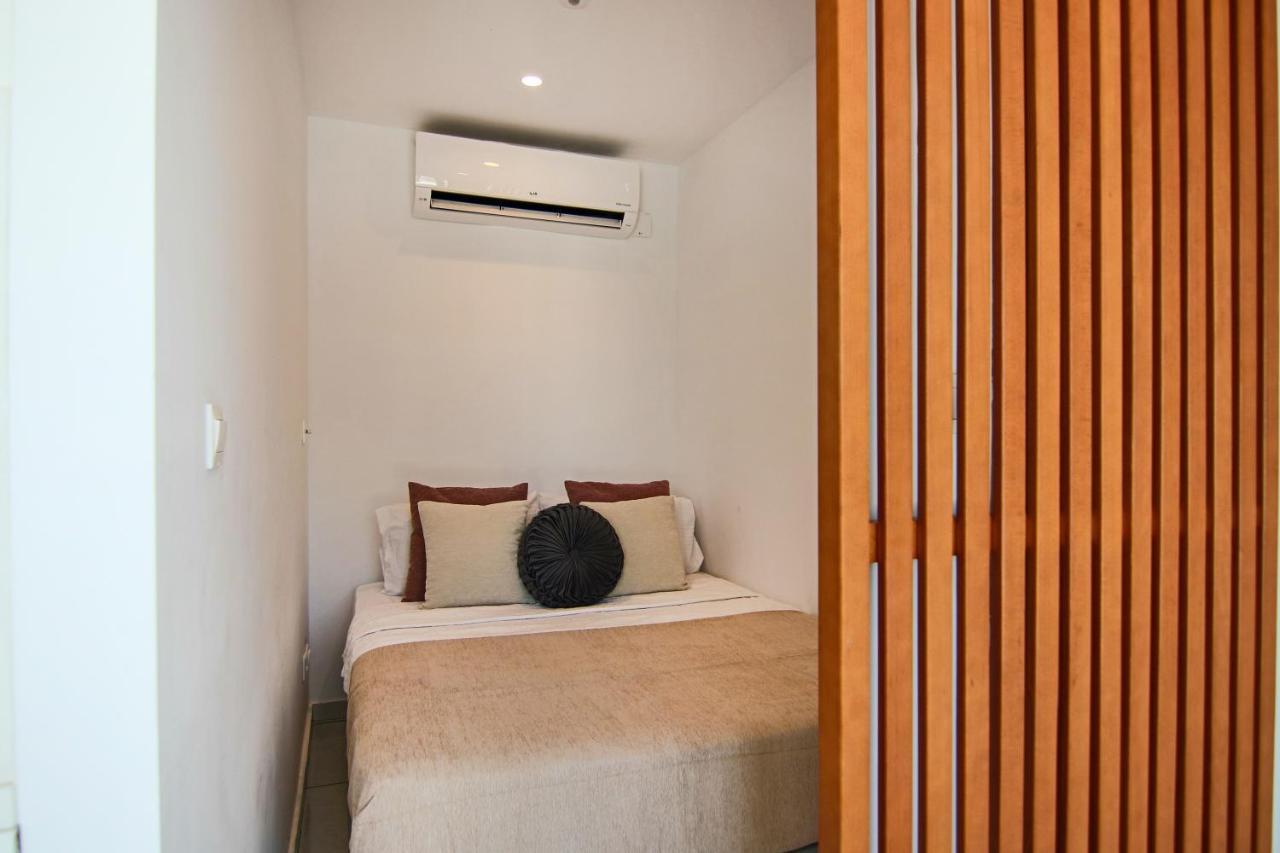 Phaedrus Living - Seaside Luxury Flat Harbour 105 Apartamento Pafos Exterior foto