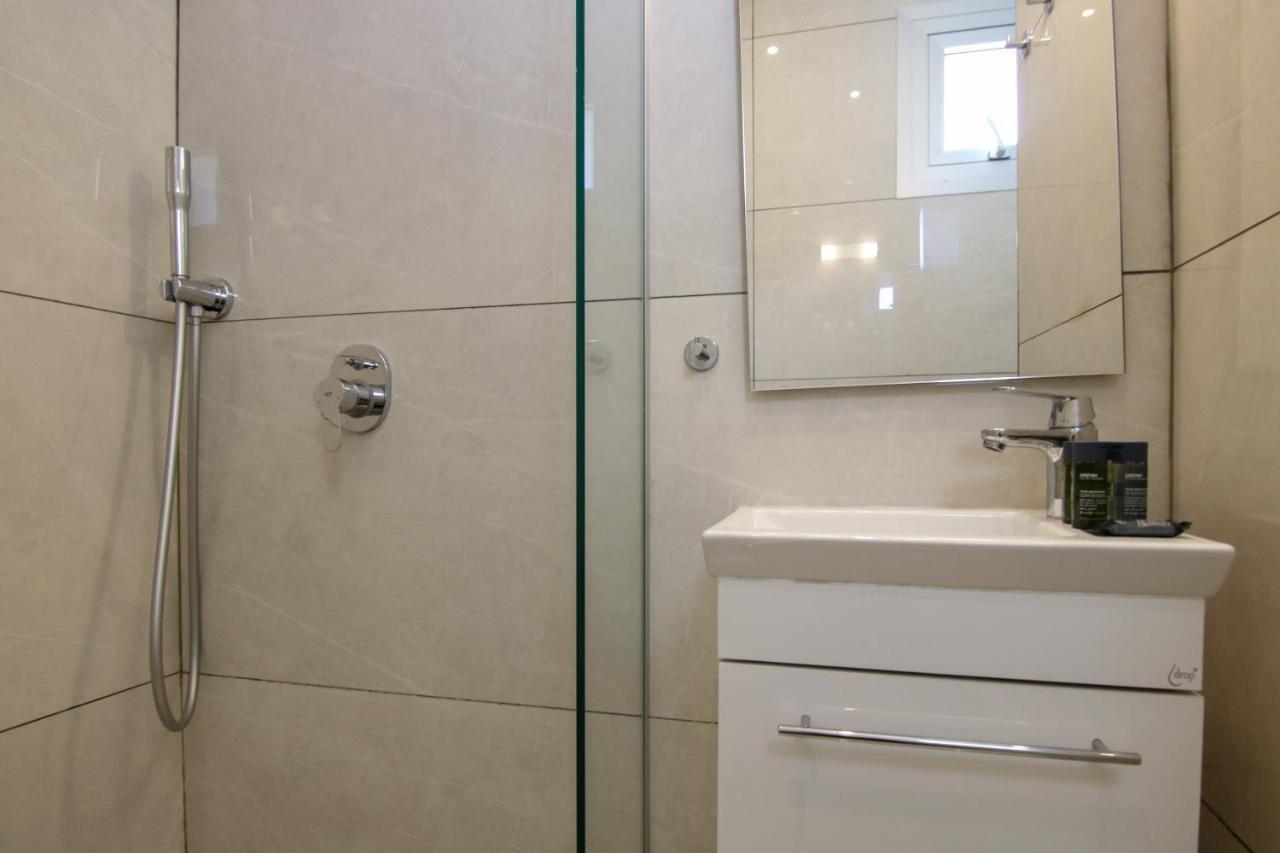 Phaedrus Living - Seaside Luxury Flat Harbour 105 Apartamento Pafos Exterior foto